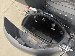 2019 Indian ROADMASTER GREY SMK/BLACK SMK SteelGRAYSmoke/ThunderBLKSmoke