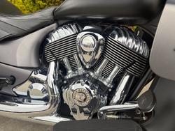2019 Indian ROADMASTER GREY SMK/BLACK SMK SteelGRAYSmoke/ThunderBLKSmoke