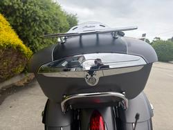 2019 Indian ROADMASTER GREY SMK/BLACK SMK SteelGRAYSmoke/ThunderBLKSmoke