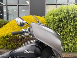 2019 Indian ROADMASTER GREY SMK/BLACK SMK SteelGRAYSmoke/ThunderBLKSmoke