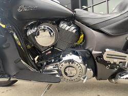 2019 Indian ROADMASTER GREY SMK/BLACK SMK SteelGRAYSmoke/ThunderBLKSmoke