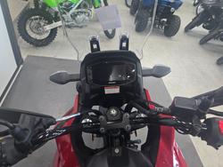 2025 Suzuki V-STROM 250SX (DS250RL) Red