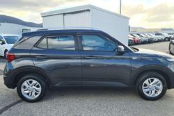 2020 Hyundai Venue Active