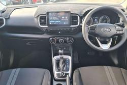 2020 Hyundai Venue Active