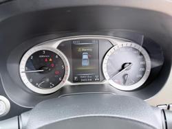 2019 Nissan Navara ST-X D23 Series 3 4X4 Dual Range Brilliant Silver