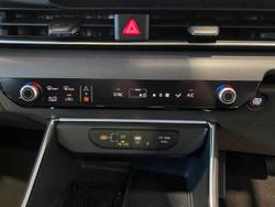 2026 Kia Carnival Sport+ HEV