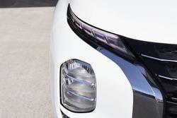 2024 Mitsubishi Outlander ES