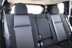 2024 Mitsubishi Outlander ES