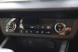 2024 Mitsubishi Outlander ES