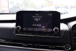 2024 Mitsubishi Outlander ES