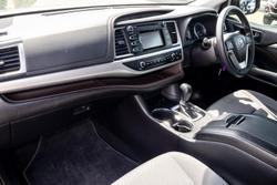 2019 Toyota Kluger GX
