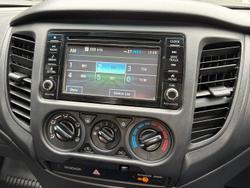 2021 Mitsubishi Triton GLX MR MY22 4x2 White