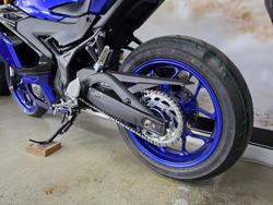 2025 Yamaha YZF-R3 BLUE