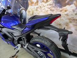 2025 Yamaha YZF-R3 BLUE