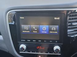 2019 Mitsubishi Outlander PHEV ES ADAS