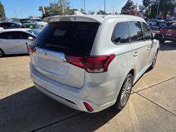 2019 Mitsubishi Outlander PHEV ES ADAS