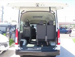 2021 Toyota Hiace Commuter