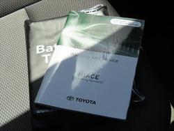 2021 Toyota Hiace Commuter