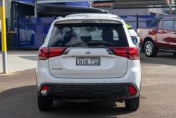 2020 Mitsubishi Outlander Black Edition