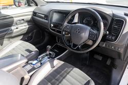 2020 Mitsubishi Outlander Black Edition