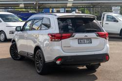 2020 Mitsubishi Outlander Black Edition