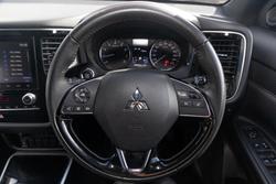 2020 Mitsubishi Outlander Black Edition