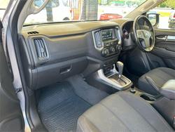 2016 HOLDEN TRAILBLAZER LT (4x4) RG MY17 Grey