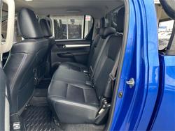 2017 TOYOTA HILUX SR5 (4x4) GUN126R BLUE