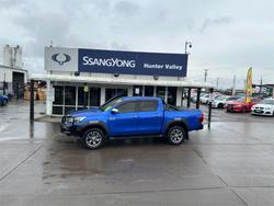 2017 TOYOTA HILUX SR5 (4x4) GUN126R BLUE