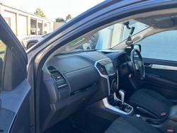 2017 Isuzu MU-X LS-U