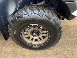 2022 Isuzu D-MAX LS-M