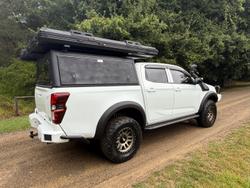 2022 Isuzu D-MAX LS-M