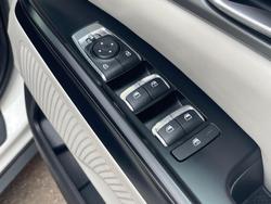 2021 Kia Carnival S