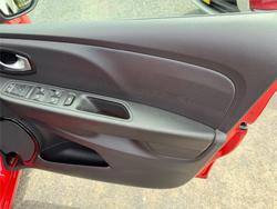 2017 RENAULT CLIO ZEN