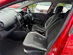 2017 RENAULT CLIO ZEN