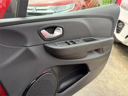 2017 RENAULT CLIO ZEN