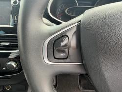 2017 RENAULT CLIO ZEN