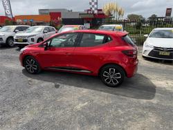 2017 RENAULT CLIO ZEN