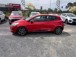 2017 RENAULT CLIO ZEN