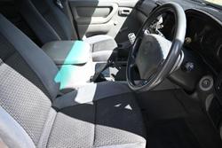2004 Toyota Landcruiser Standard