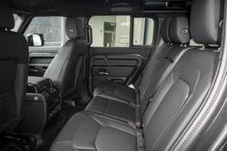 2025 Land Rover Defender 110 D350 X-Dynamic SE