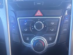 2016 Hyundai i30 Active GD4 Series II MY17 Polar White