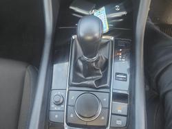 2022 Mazda 3 G20 Evolve