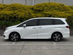 2015 Honda Odyssey VTi-L 5th Gen MY15 White Orchid