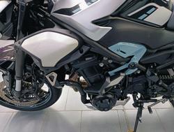 2025 Kawasaki Z900 (ZR900S) Z Silver