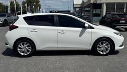 2015 Toyota Corolla Ascent Sport