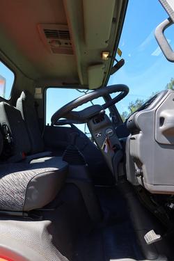 1999 Isuzu N Series NPS 300