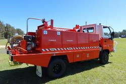 1999 Isuzu N Series NPS 300