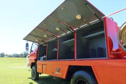 1999 Isuzu N Series NPS 300