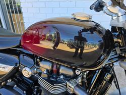 2024 Triumph BONNEVILLE SPEED TWIN 1200 Red